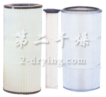 Pleated filter cartridge for pulse dedusting